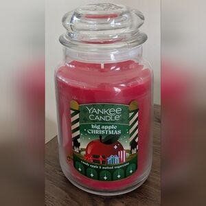 Yankee Candle Big Apple Christmas Red Jar